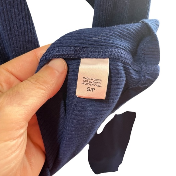 Victoria's Secret Navy Button Long Sleeve Ribbed Henley Top Small Y2K Preppy - Picture 3 of 9